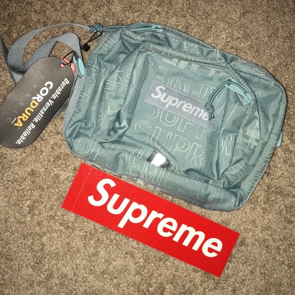 SS19 Supreme Shoulder Bag